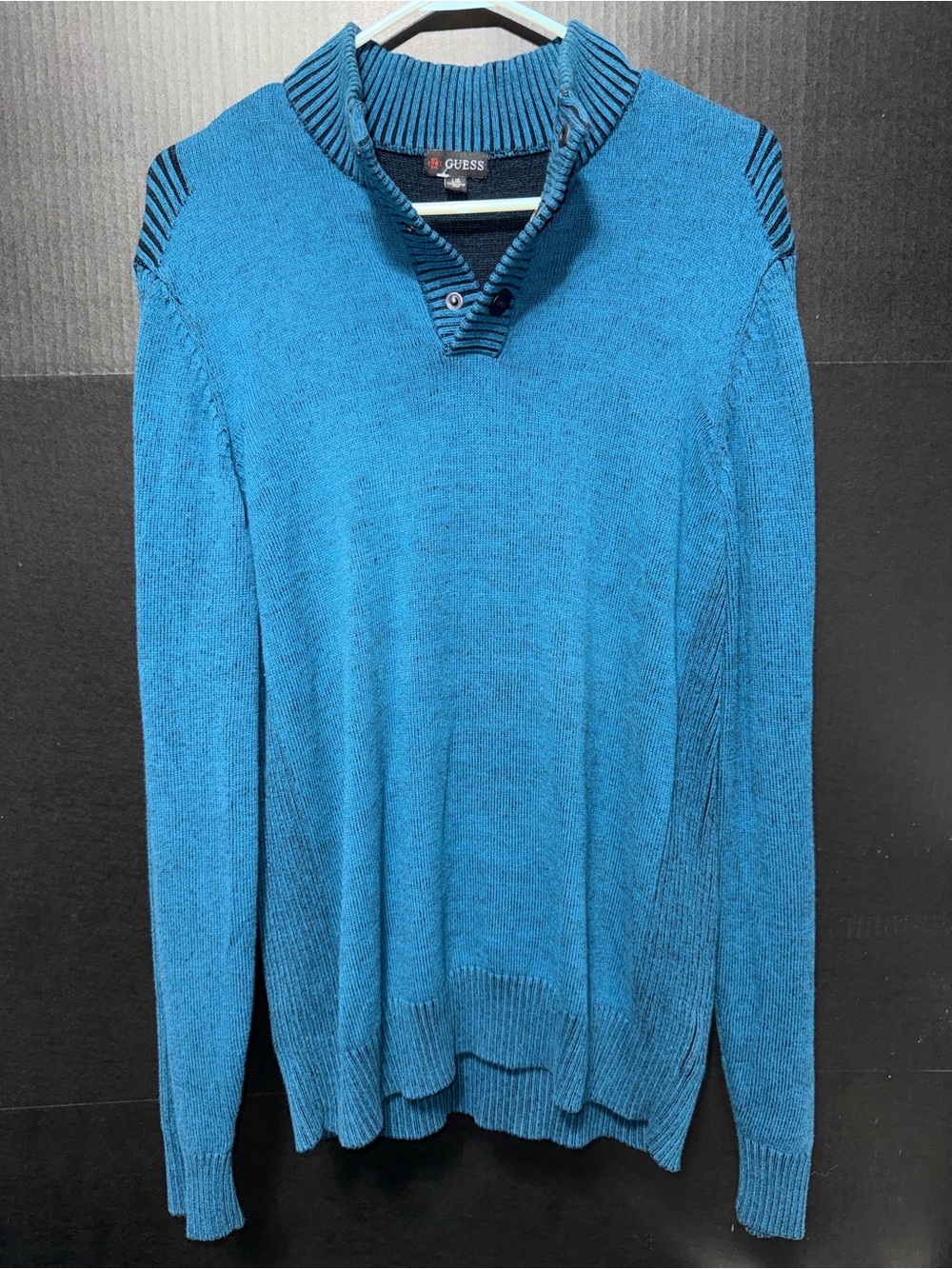 GUESS Men's Blue Cable Knit Henley Mock Neck Sweater Size Large NWOT